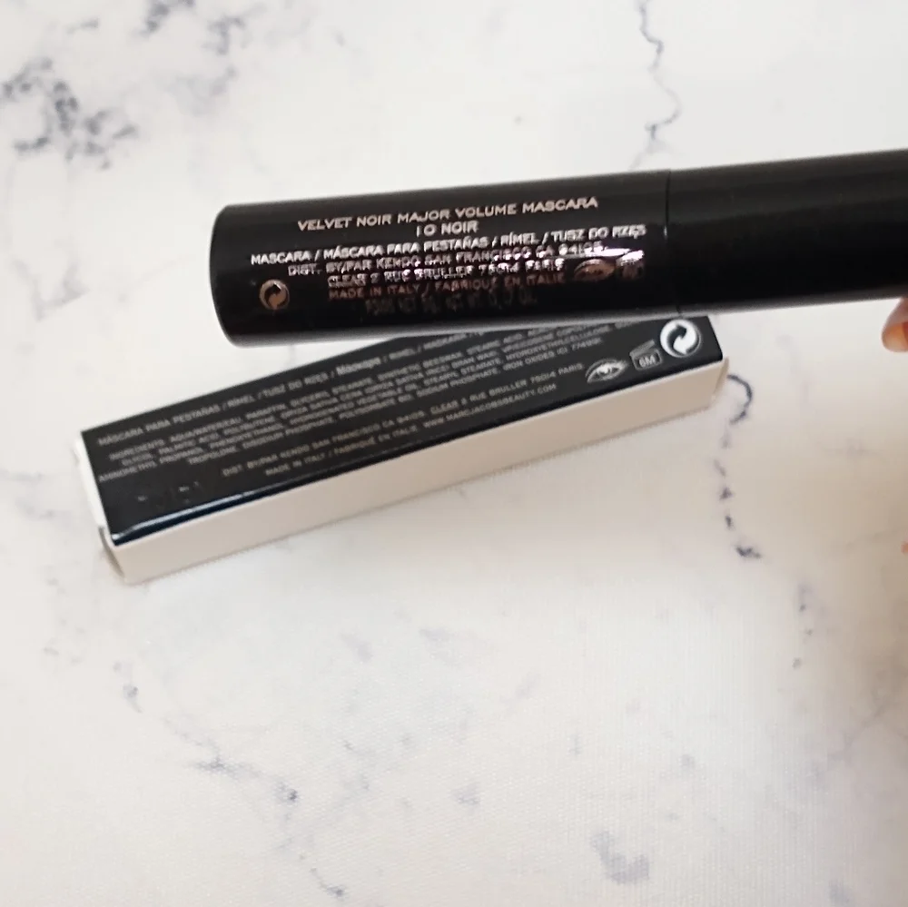 Marc Jacobs Velvet Noir Major Volume Mascara Shade Noir